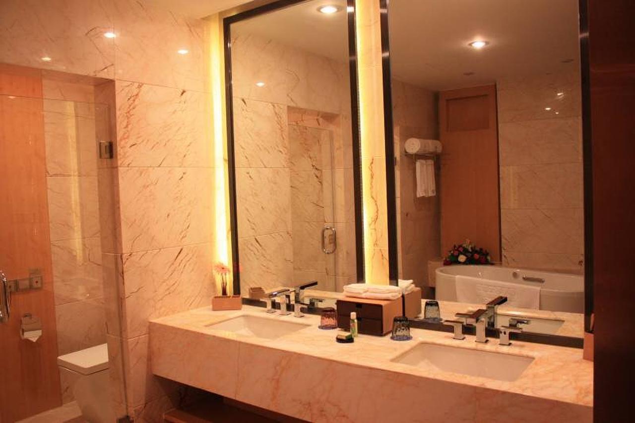 Xining Sapphire Hotel Extérieur photo